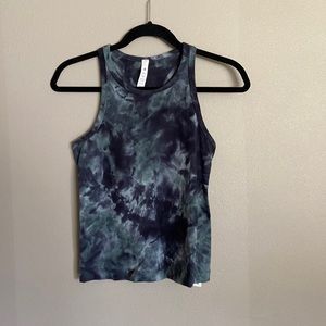 🍋 NWT Lululemon Align Waist-Length Racerback size 8